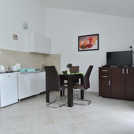Vila Lucice Petrovac Exterior foto