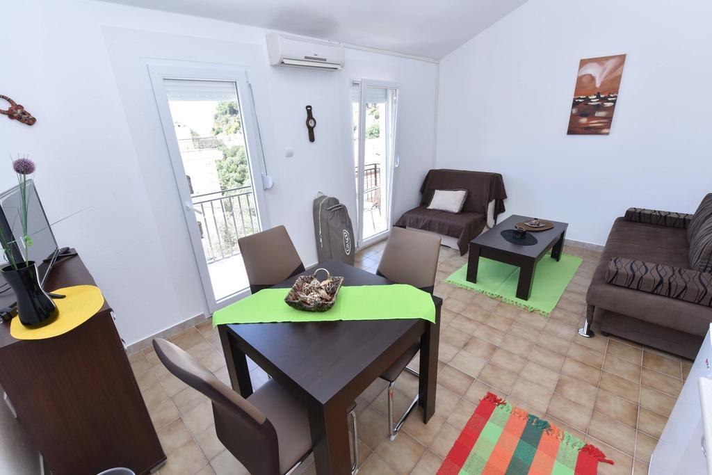 Vila Lucice Petrovac Exterior foto