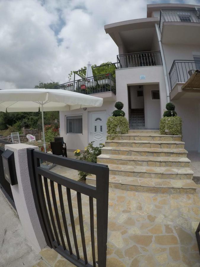 Vila Lucice Petrovac Exterior foto