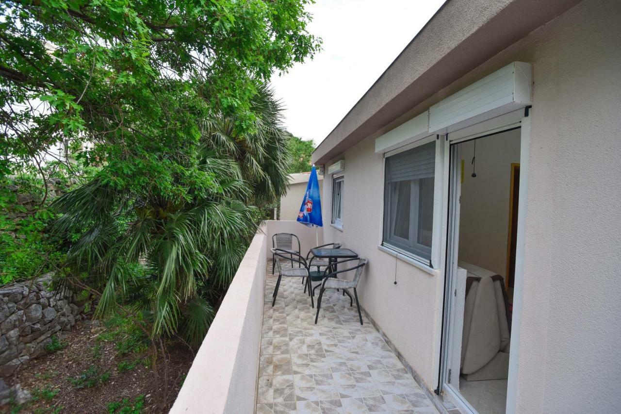 Vila Lucice Petrovac Exterior foto